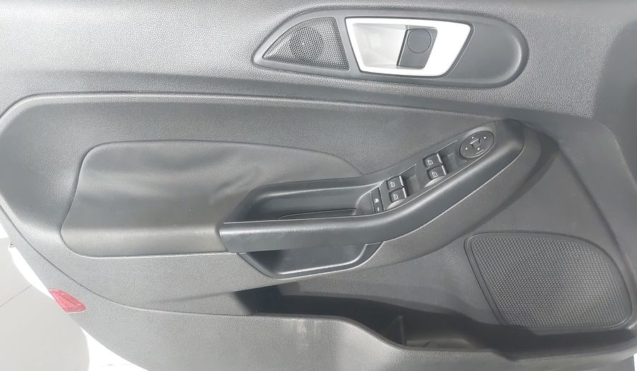 Ford Fiesta SE PLUS HATCH Hatchback 2017