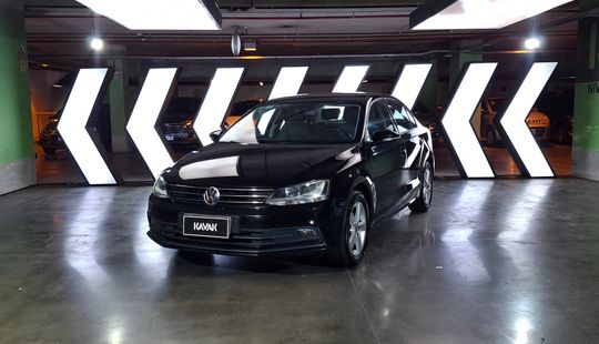 Volkswagen • Vento