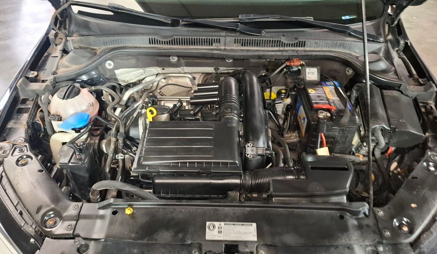 Volkswagen Vento 1.4 TSI DSG COMFORTLINE Sedan 2017