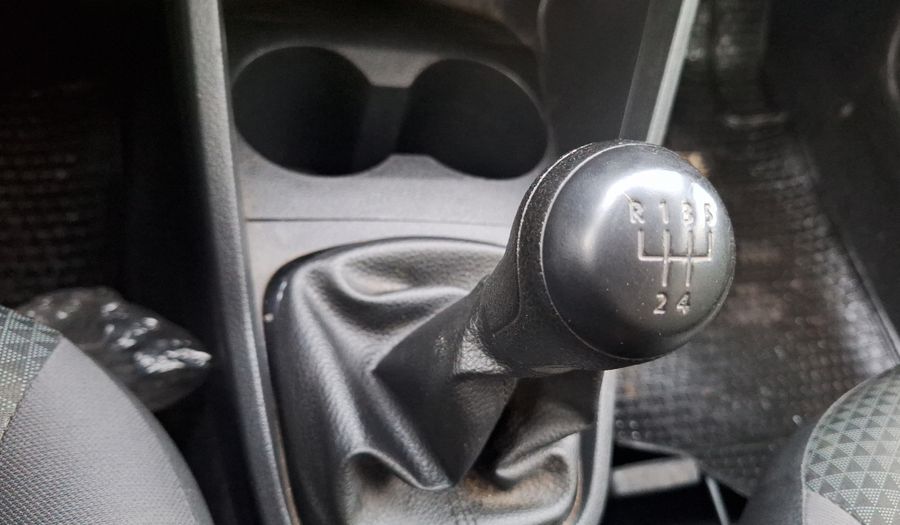 Volkswagen Voyage 1.6 TRENDLINE Sedan 2019
