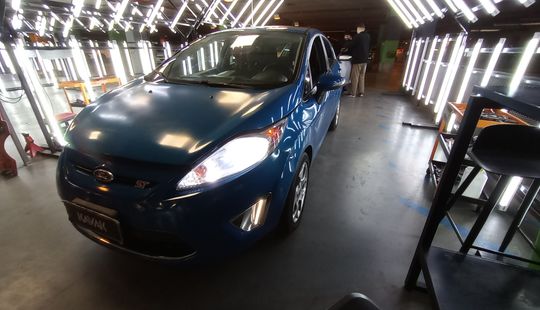 Ford • Fiesta Kinetic Design