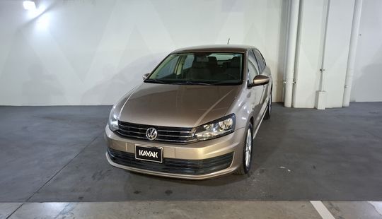 Volkswagen • Vento