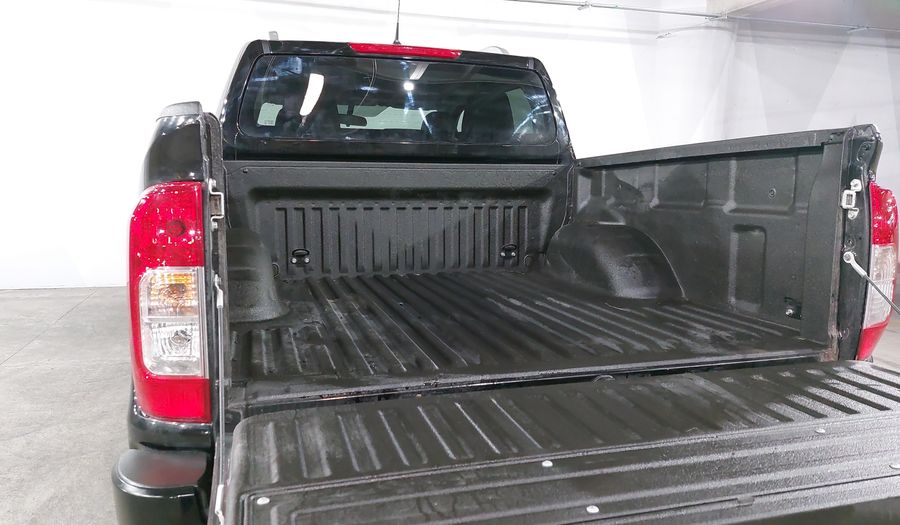 Nissan Frontier 2.5 LE AUTO Pickup 2024