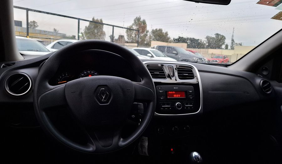 Renault Sandero Stepway 1.6 STEPWAY EXPRESSION Hatchback 2019