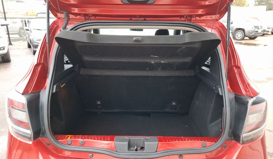 Renault Sandero Stepway 1.6 STEPWAY EXPRESSION Hatchback 2019