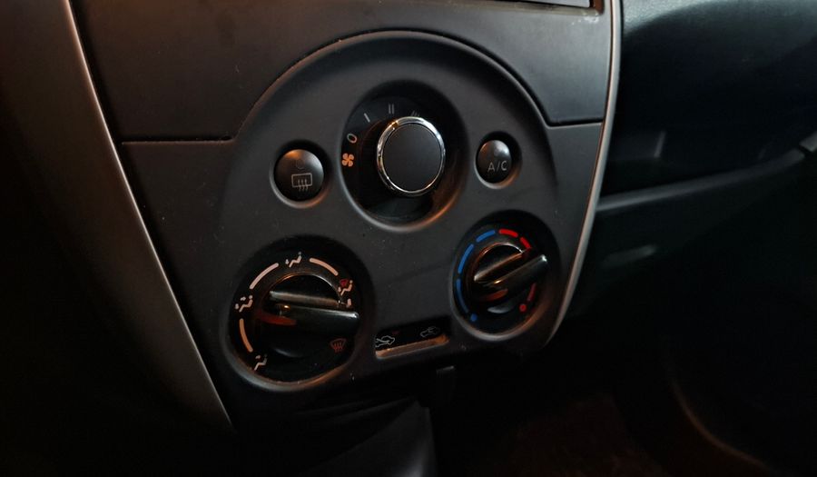 Nissan Versa 1.6 ADVANCE Sedan 2017