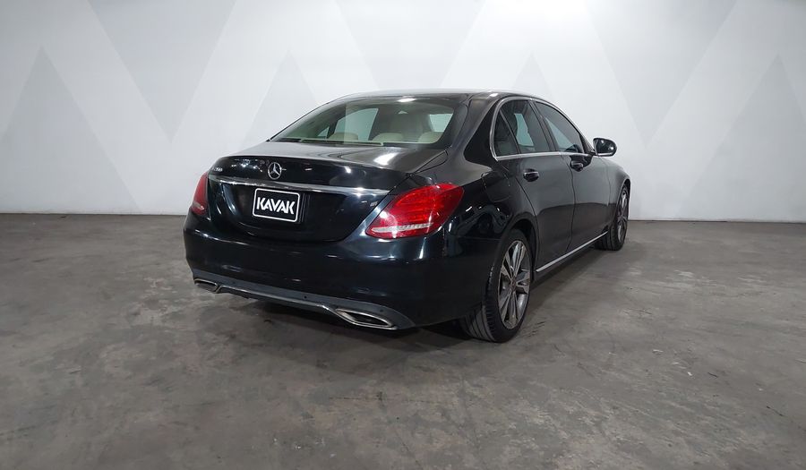 Mercedes Benz Clase C 2.0 200 SPORT AUTO Sedan 2018