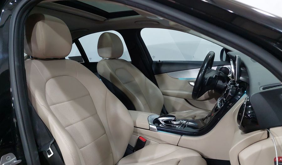 Mercedes Benz Clase C 2.0 200 SPORT AUTO Sedan 2018
