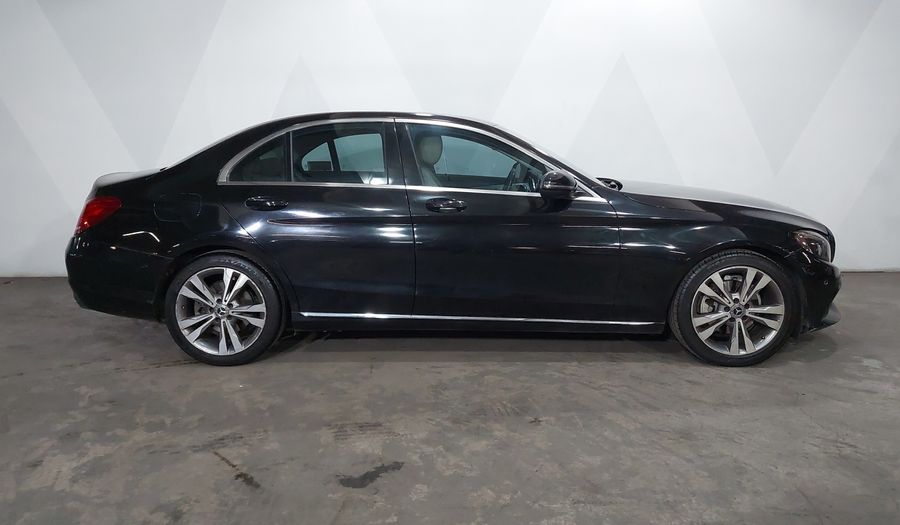 Mercedes Benz Clase C 2.0 200 SPORT AUTO Sedan 2018