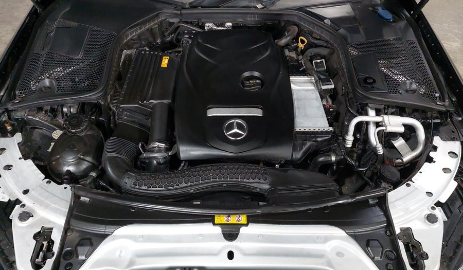 Mercedes Benz Clase C 2.0 200 SPORT AUTO Sedan 2018