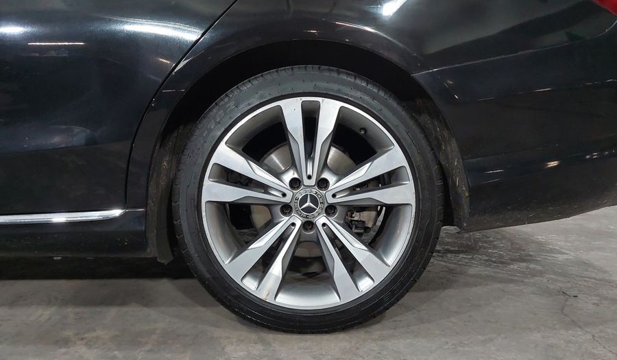 Mercedes Benz Clase C 2.0 200 SPORT AUTO Sedan 2018
