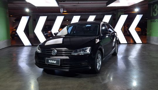 Volkswagen • Vento
