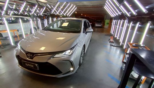 Toyota • Corolla