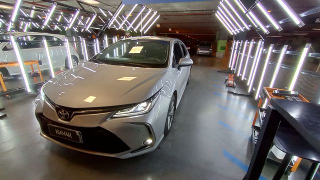 Toyota • Corolla