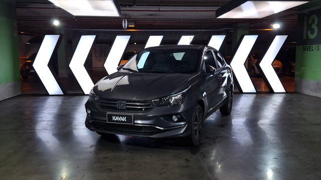 Fiat • Cronos