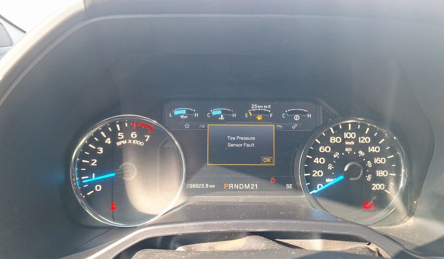 Ford F-150 5.0 LARIAT LUXURY AUTO DOUBLE CAB 4WD Pickup 2016