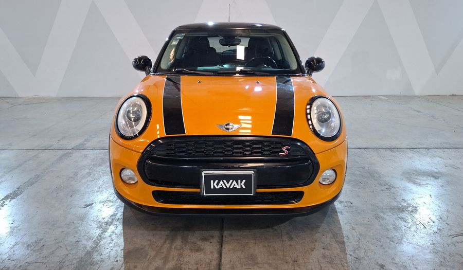 Mini Cooper 1.5 COOPER CHILI AT Hatchback 2016