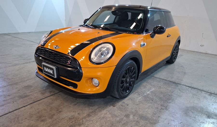 Mini Cooper 1.5 COOPER CHILI AT Hatchback 2016