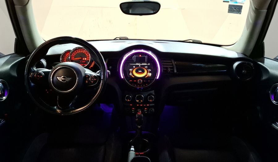 Mini Cooper 1.5 COOPER CHILI AT Hatchback 2016