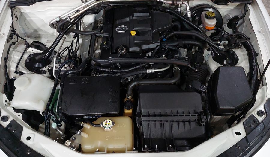 Mazda Mx-5 2.0 GRANDTOURING POWER RETRAC. HT AT Convertible 2015