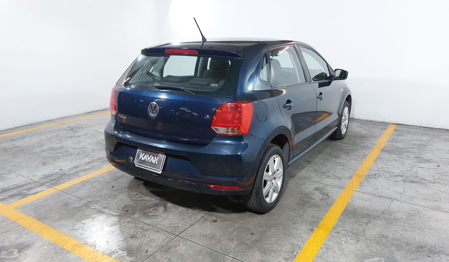 Volkswagen Polo 1.6 MT Hatchback 2015