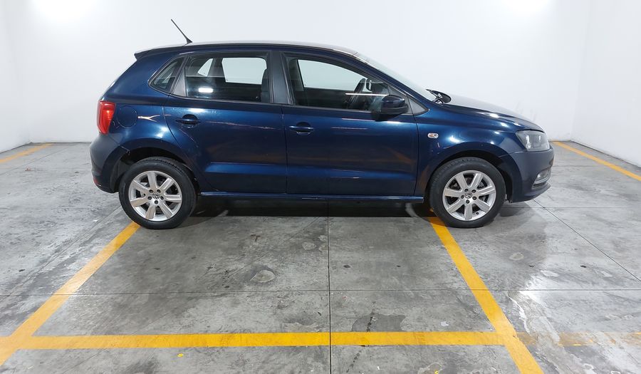 Volkswagen Polo 1.6 MT Hatchback 2015