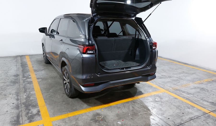 Toyota Avanza 1.5 XLE CVT Minivan 2024