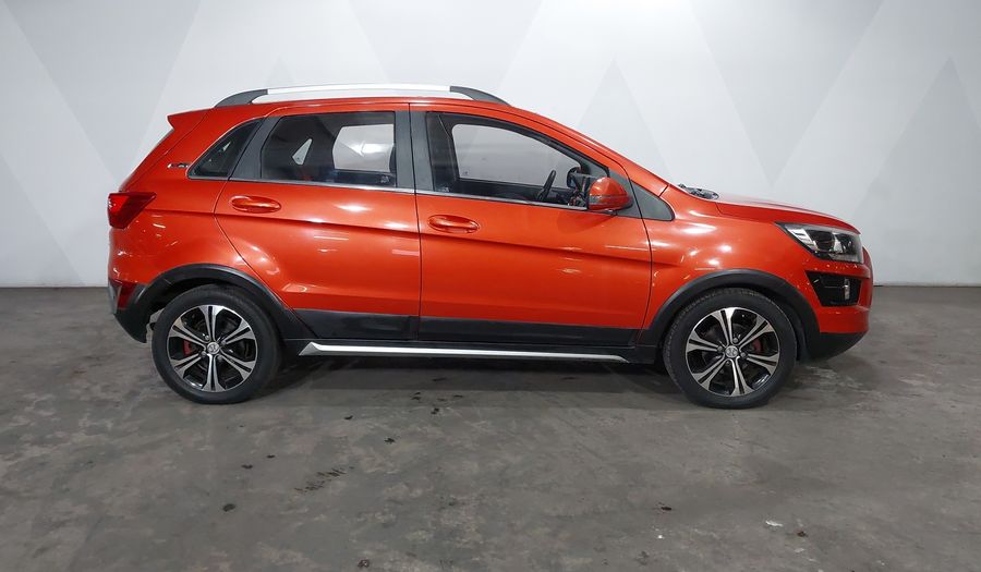 Baic X25 1.5 TOP AUTO Suv 2019