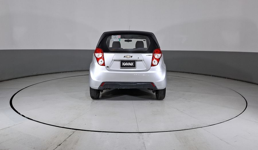 Chevrolet Spark 1.2 LT B MT Hatchback 2015
