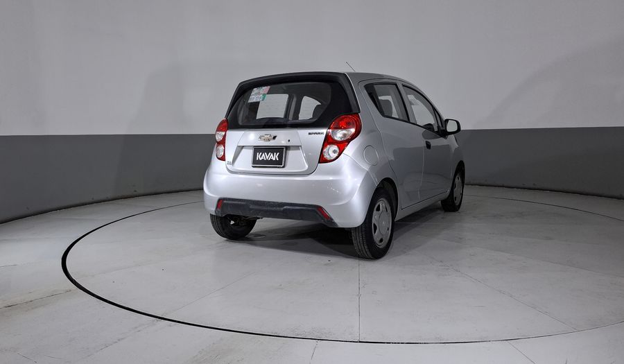 Chevrolet Spark 1.2 LT B MT Hatchback 2015
