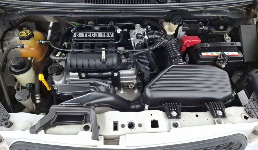 Chevrolet Spark 1.2 LT B MT Hatchback 2015