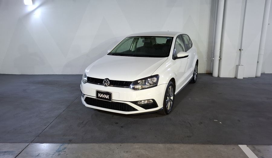 Volkswagen Polo 1.6 COMFORTLINE PLUS AUTO Hatchback 2020