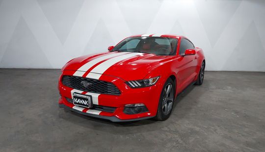 Ford • Mustang