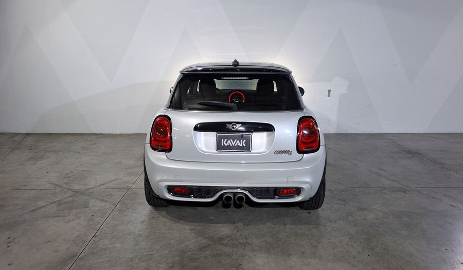 Mini Cooper S 2.0 COOPER CHILI AT Hatchback 2017