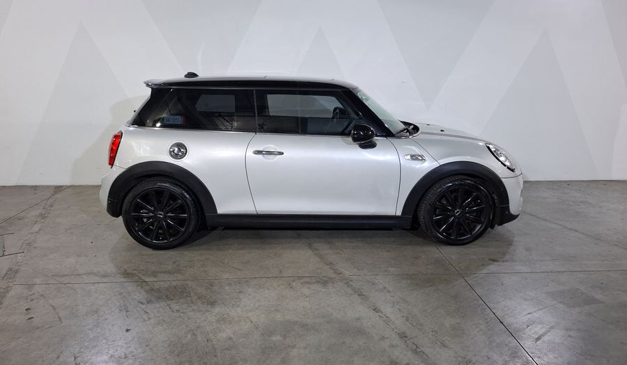 Mini Cooper S 2.0 COOPER CHILI AT Hatchback 2017