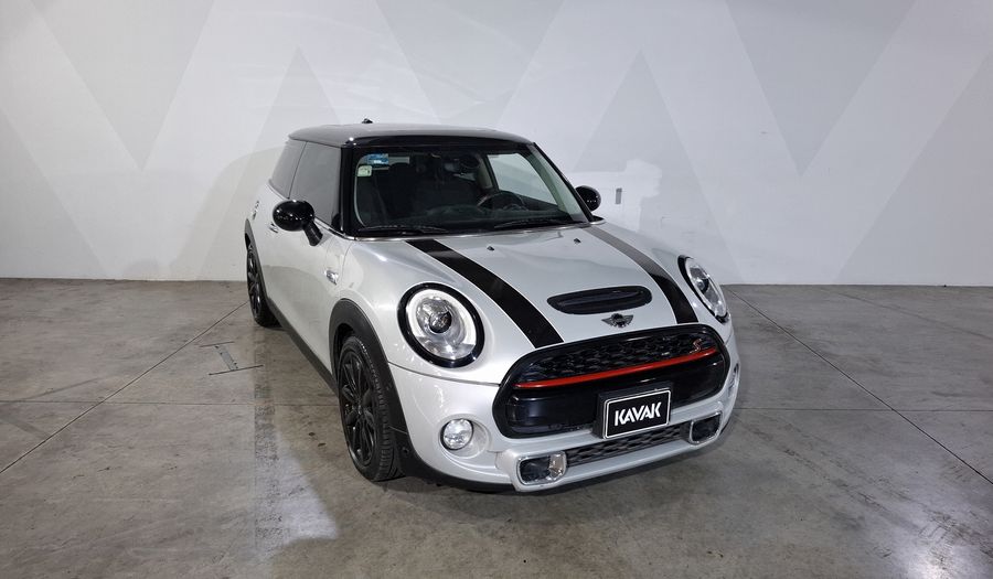 Mini Cooper S 2.0 COOPER CHILI AT Hatchback 2017