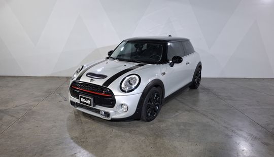 Mini • Cooper S