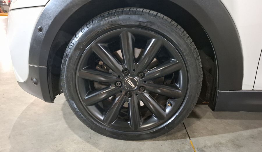 Mini Cooper S 2.0 COOPER CHILI AT Hatchback 2017