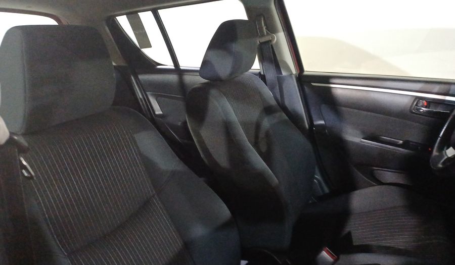 Suzuki Swift 1.4 GLX AT Hatchback 2015