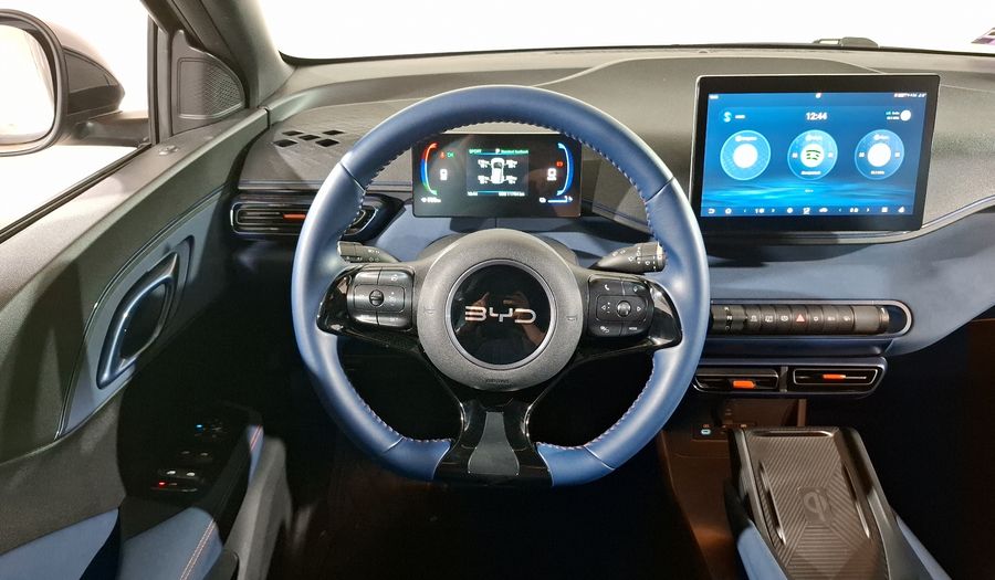 Byd Dolphin Mini BEV 38KWH PLUS AUTO Hatchback 2024