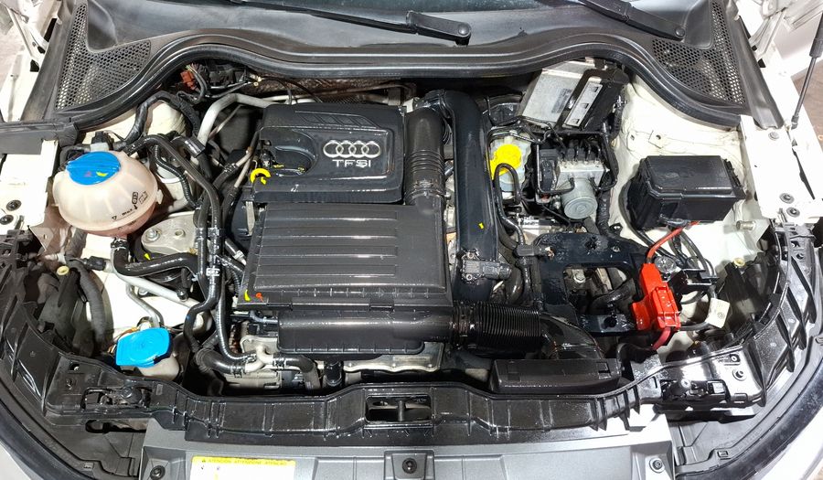 Audi A1 1.4 TFSI COOL S TRONIC Hatchback 2016
