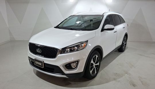 Kia • Sorento