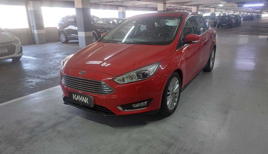 Ford • Focus