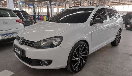 Volkswagen • Jetta