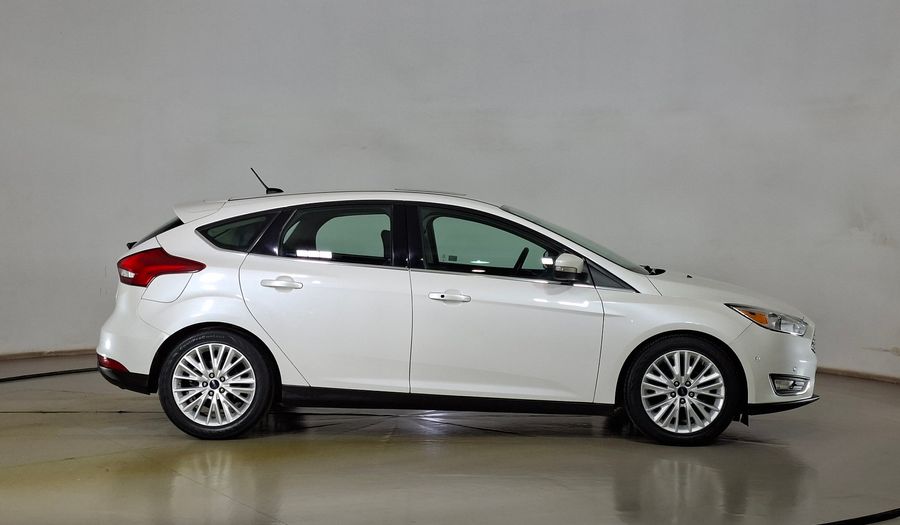 Ford Focus 2.0 TITANIUM POWER SHIFT Hatchback 2019