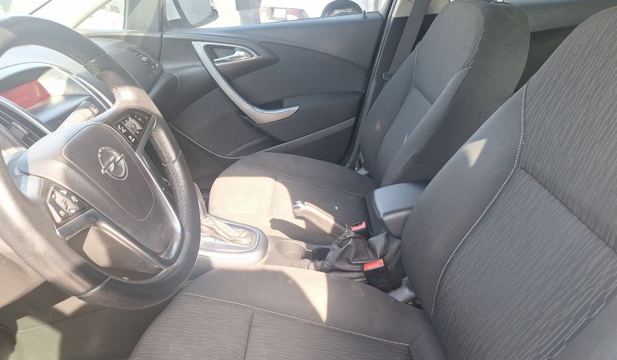 Opel Astra 1.6 TURBO ENJOY AUTO Hatchback 2014