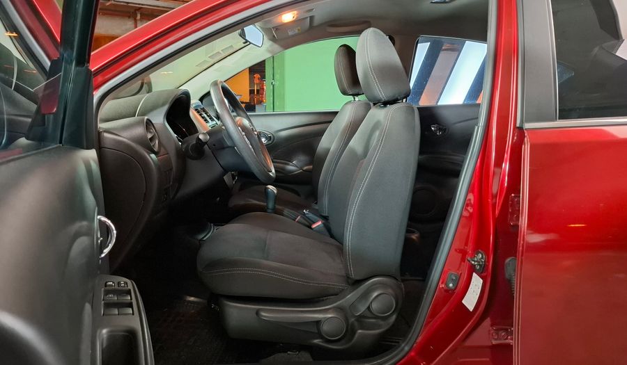 Nissan Versa 1.6 ADVANCE Sedan 2017