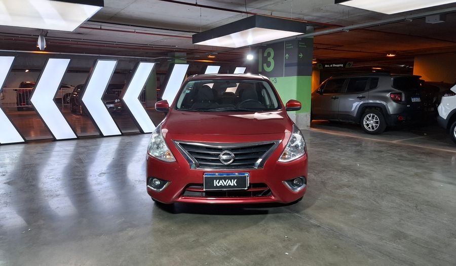 Nissan Versa 1.6 ADVANCE Sedan 2017
