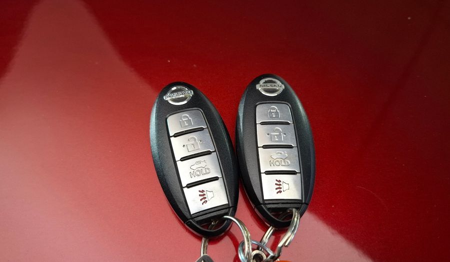 Nissan Versa 1.6 ADVANCE Sedan 2017