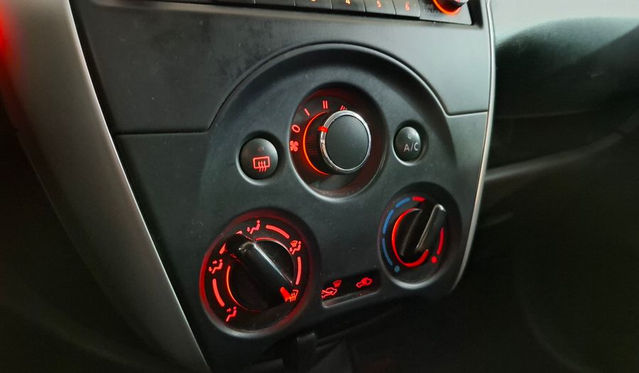 Nissan Versa 1.6 ADVANCE Sedan 2017